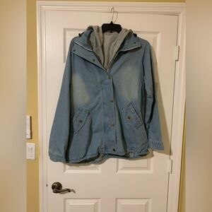 Commanding Officer Denim Jacket with Patch and Gray Hooded Vest Size‎ XL